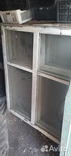 Оконные рамы со стеклом б/у