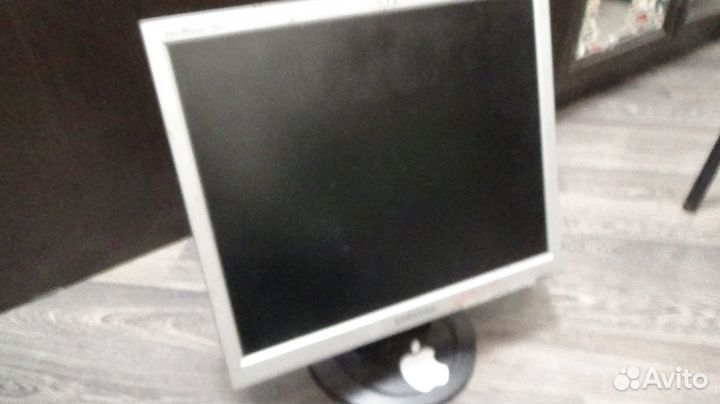 Монитор samsung 2008