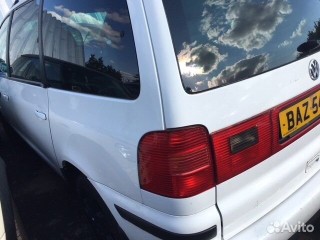 Разбор на запчасти Volkswagen Sharan