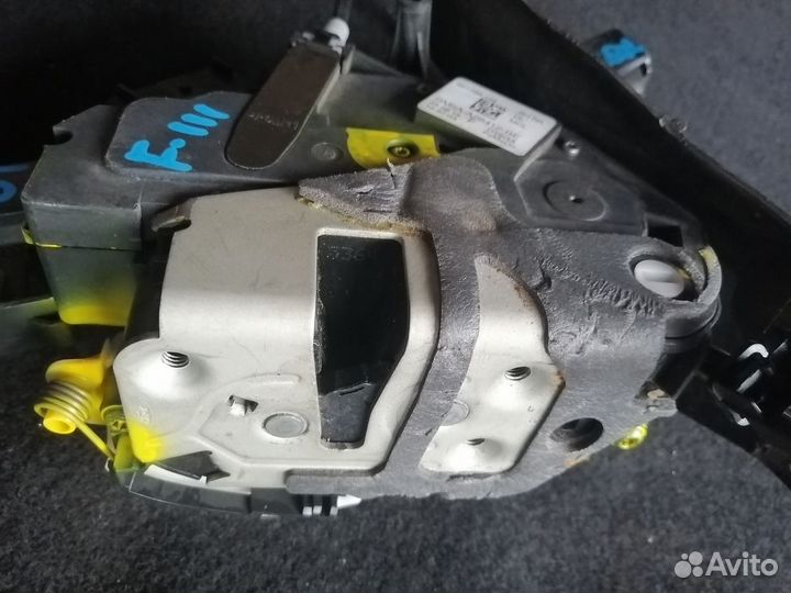 Замок двери задней правой Ford Focus 3