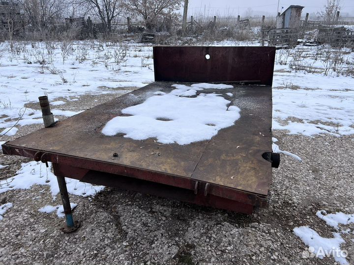 Прицеп тракторный б/у