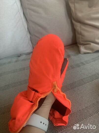 Шапки Kivat 2, краги Icepeak