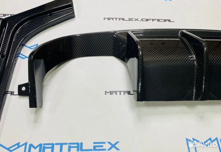 Диффузор и элероны BMW F80 F82, сухой карбон
