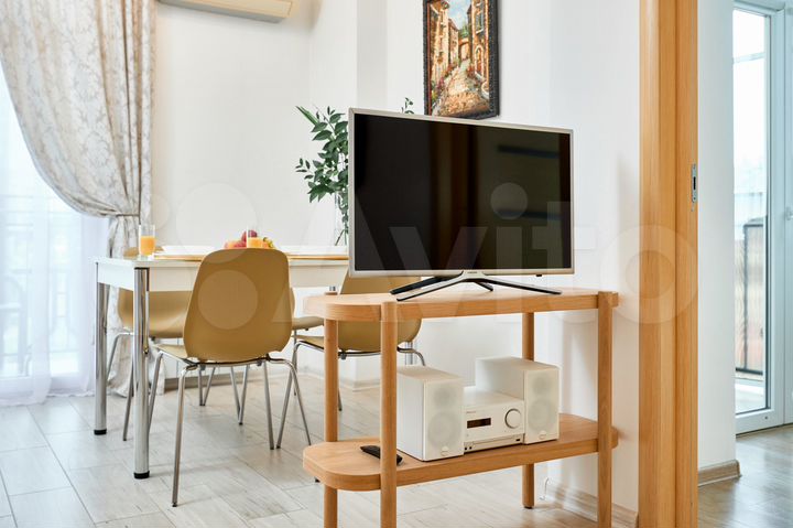 2-к. квартира, 60 м², 10/12 эт.