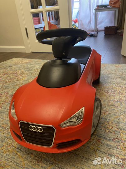 Детский автомобиль каталка audi