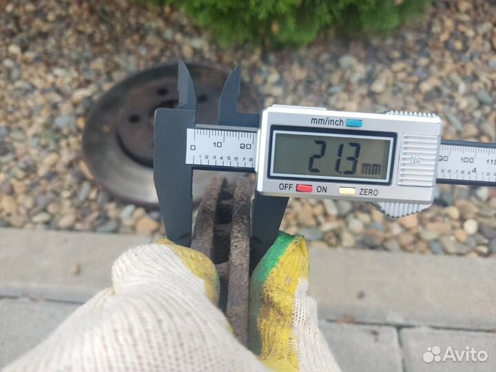 Тормозные диски передние D-256 Шкода Фабия 1