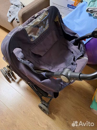 Прогулочная коляска