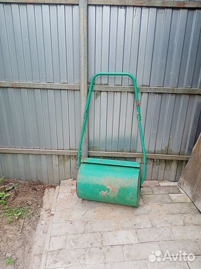 Дорожный каток ручной