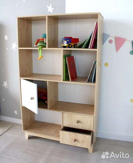 Стеллаж в детскую