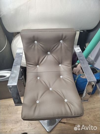 Парикмахерский стул