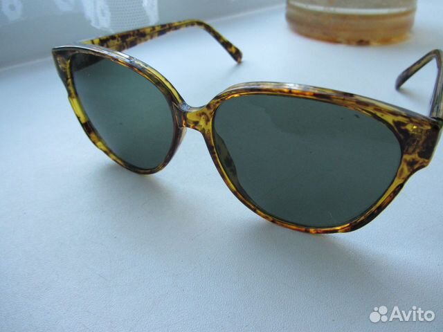 Солнцезащитные очки