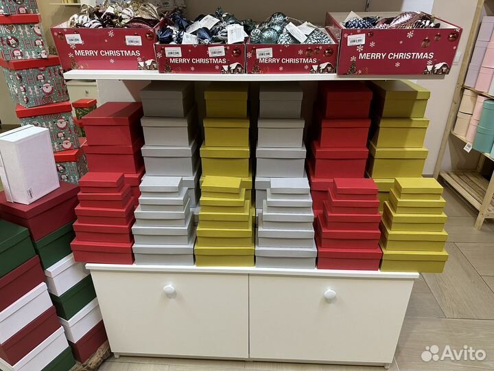 Подарочные коробки