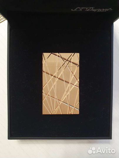 Зажигалка S.T.Dupont