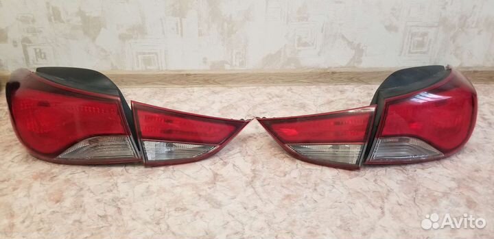 Hyundai Elantra md 5 задние фонари