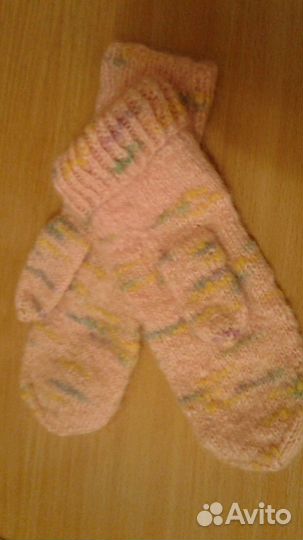 Шарф и варежки мохеровые