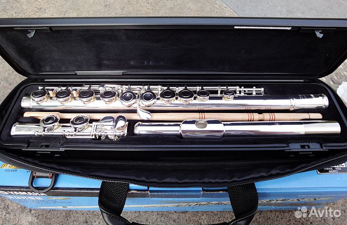 Yamaha YFL-212 флейта с 