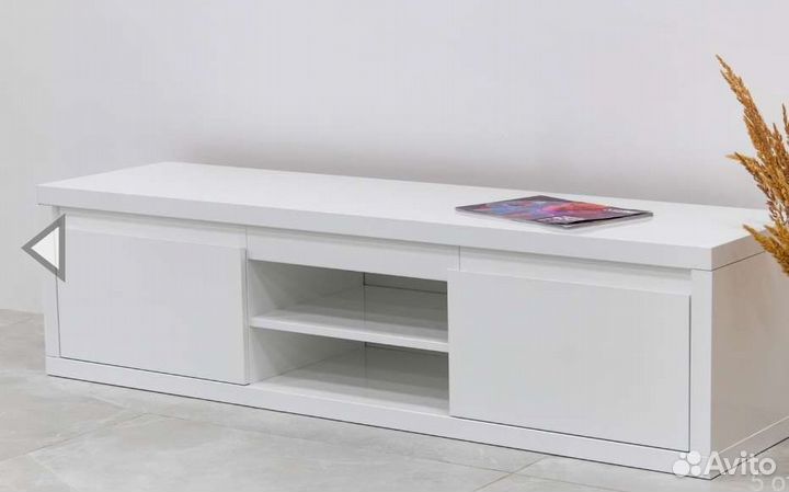 Тумба тв белый глянец новая в наличии