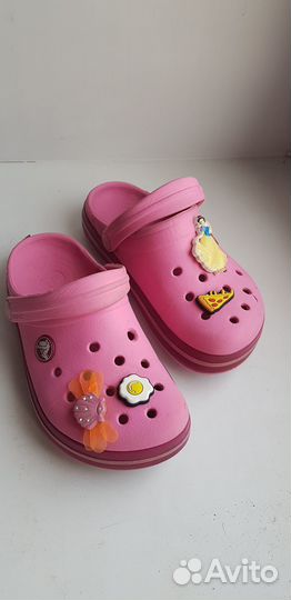 Продам сандали crocs