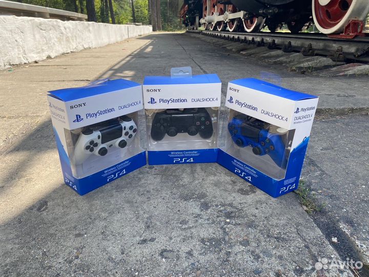 Джойстик ps4 - новый