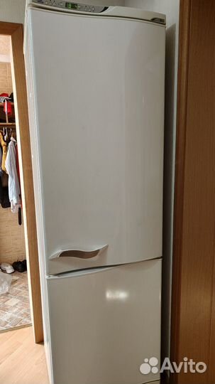 Холодильник Атлант двухкамерный бу