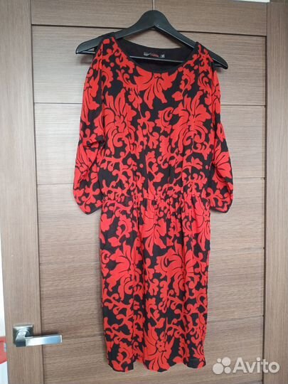 Платье женское