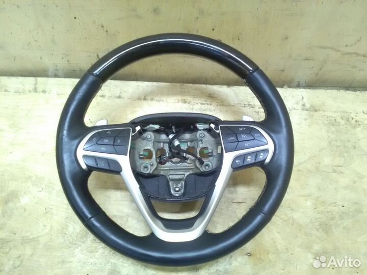 Руль Jeep Grand Cherokee WK2 Overland (дерево+кожа