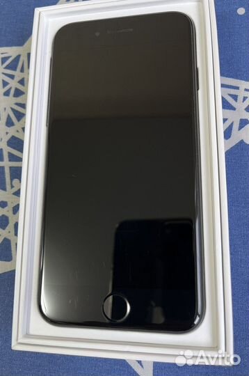 iPhone se 2020 64gb