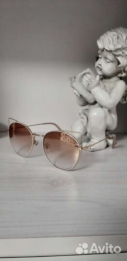 Солнцезащитные очки женские