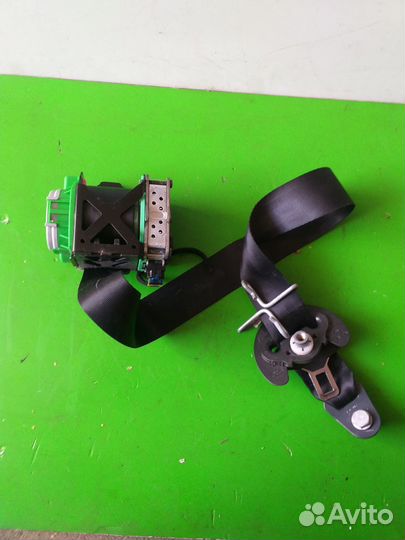 Ремень безопасности передний левый Citroen C4 B7