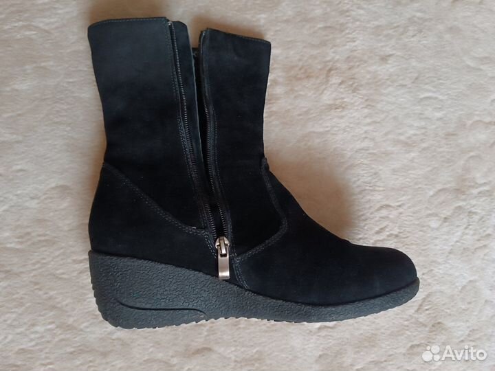 Ботинки женские, новые
