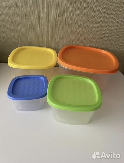 Комплект контейнеров