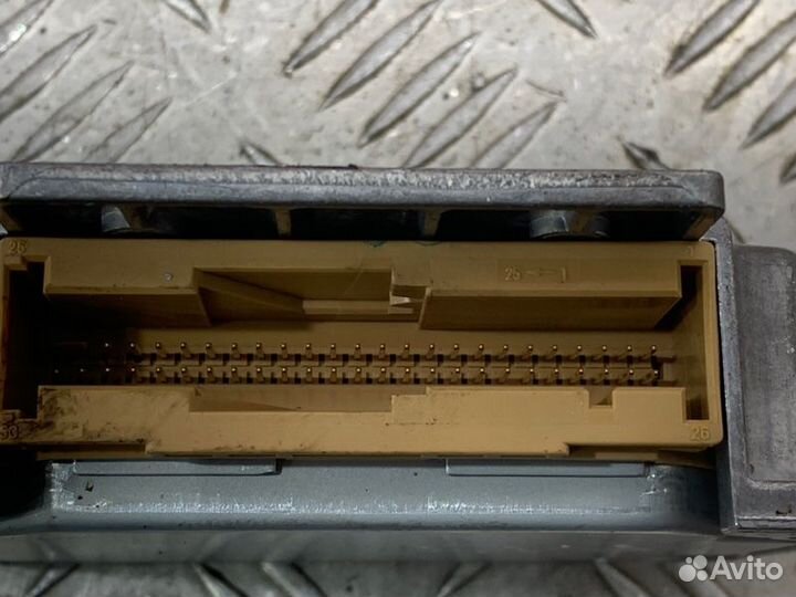 Блок управления airbag Hyundai Tucson 1 G4GC 2005