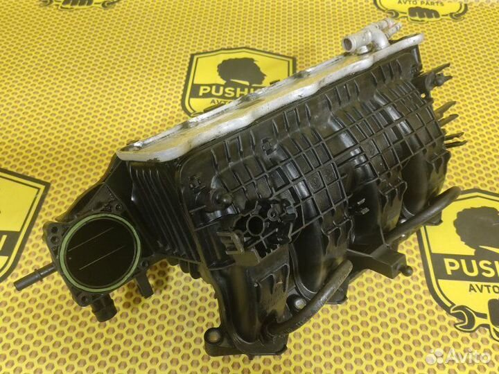 Коллектор впускной Skoda Superb