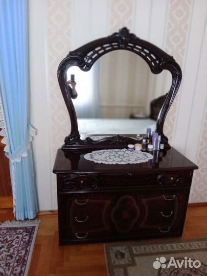 Спальный гарнитур роза