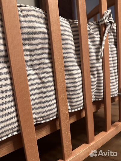 Кроватка детская на колесиках Papaloni