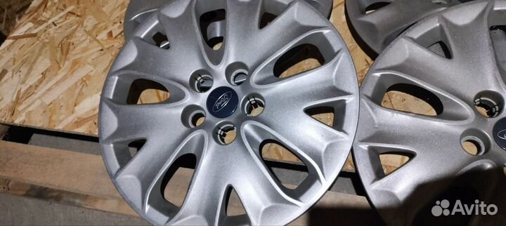 Колпаки на Ford