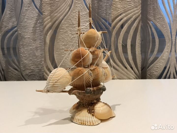 Статуэтка Корабля из ракушек
