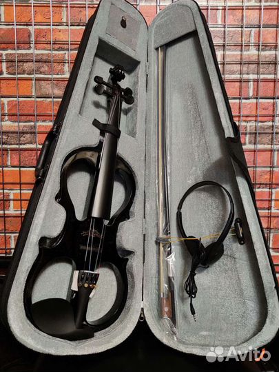 Электроскрипка черная (полный комплект)