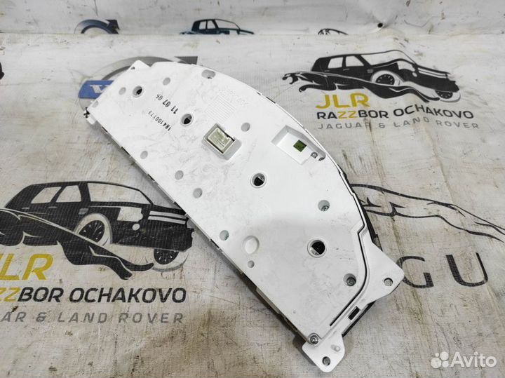 Приборная панель Volvo S60 S80 V70 XC70 2001-2009