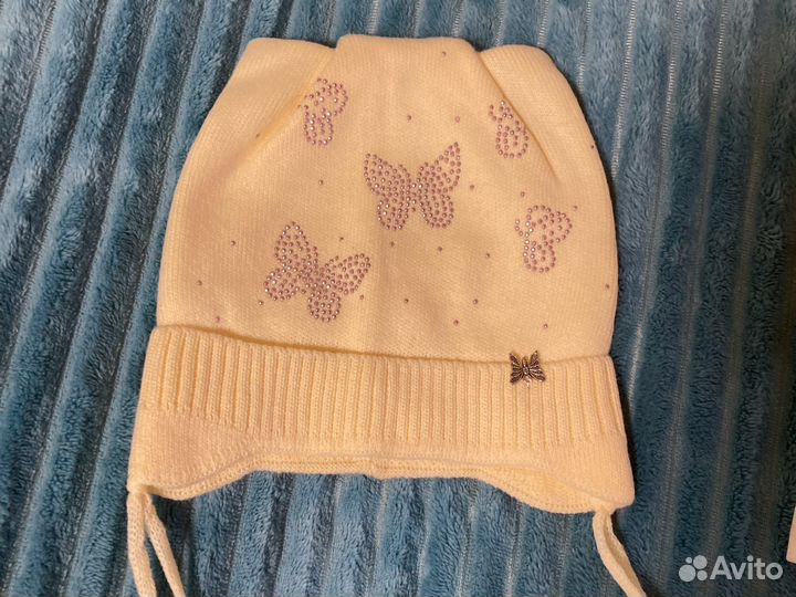 Шапка для девочки новая