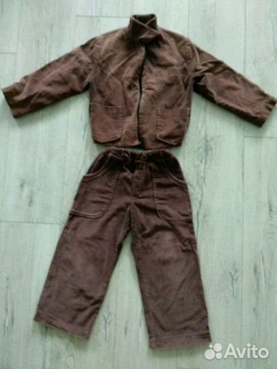Костюм
