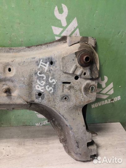 Балка подмоторная Рено Сценик 2