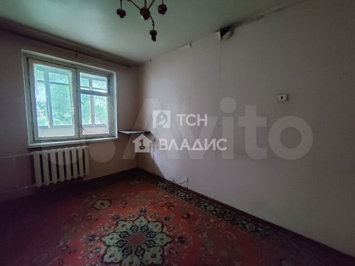 Комната 10,6 м² в 3-к., 1/9 эт.