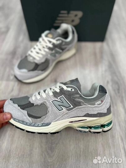 Кроссовки New Balance 2002r grey