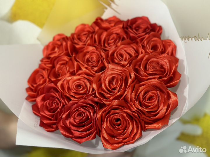 Изготовление красивых букетов из роз