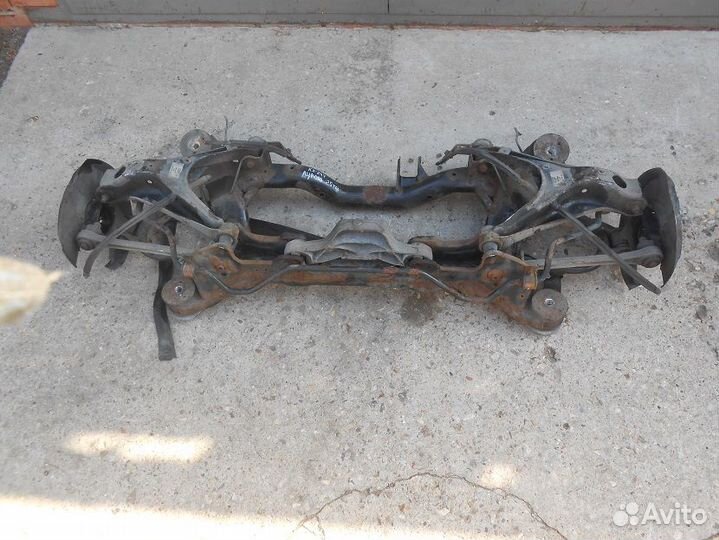 Балка задняя Ауди А6 С5 Аллроад