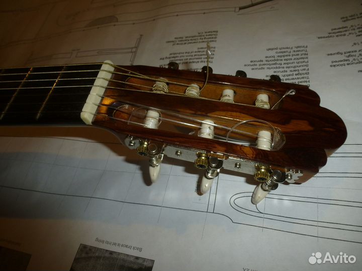 Мастеровая семиструнная гитара