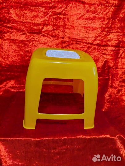 Детский стульчик