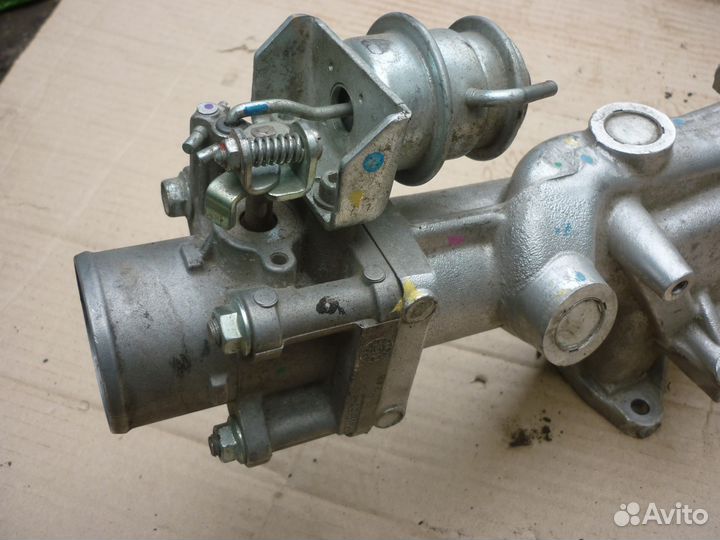 Mazda BT-50 Ford ranger Впускной коллектор