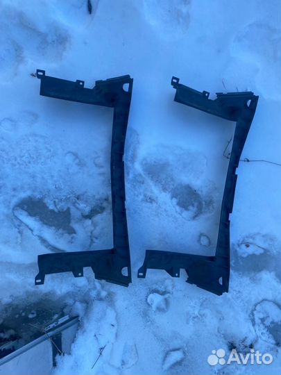 Воздуховод радиатора рено сандеро